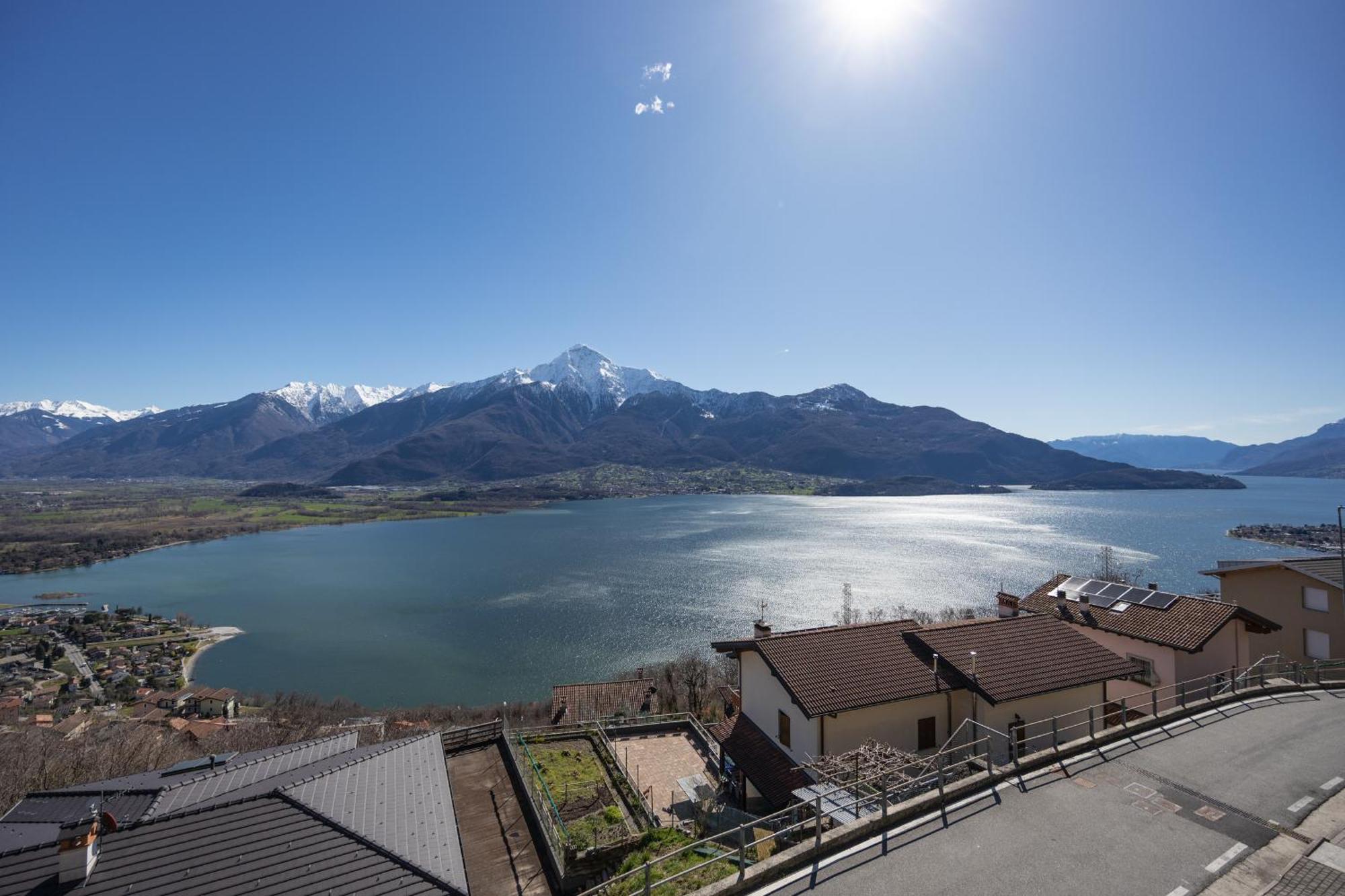 הוילה ג'רה לאריו Lago Di Como - Luxury Panoramic Garden - Free Wifi מראה חיצוני תמונה